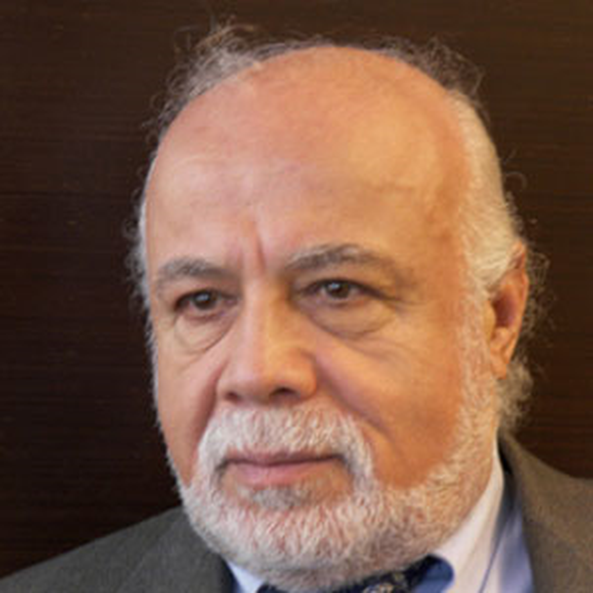 Ünlü Yazar İntihar Etti!