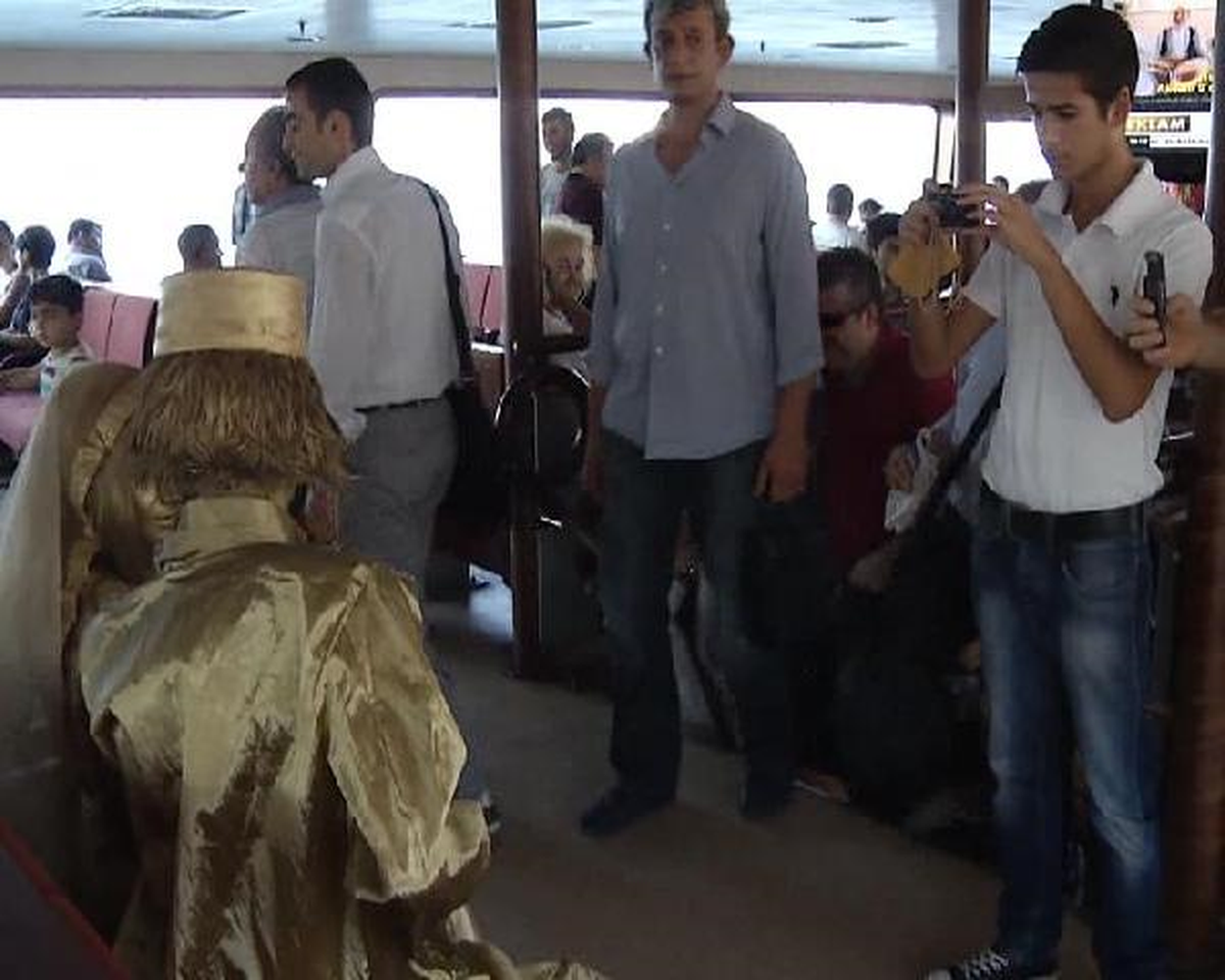 Vapurda Şaşırtan Yolculuk