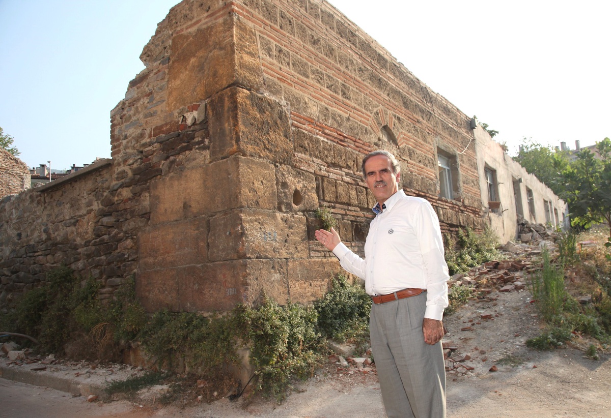 600 Yıllık Medrese Ayağa Kaldırılıyor