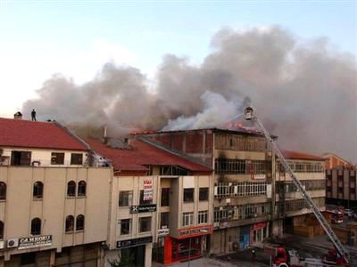 Ankara'da Korkutan Yangın