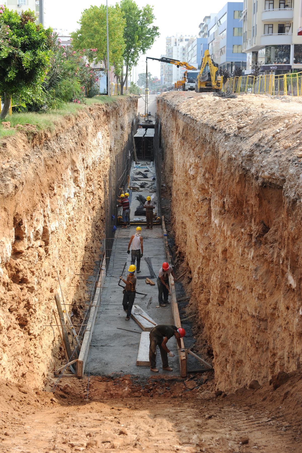Asat'ın Altyapı Çalışmaları Devam Ediyor