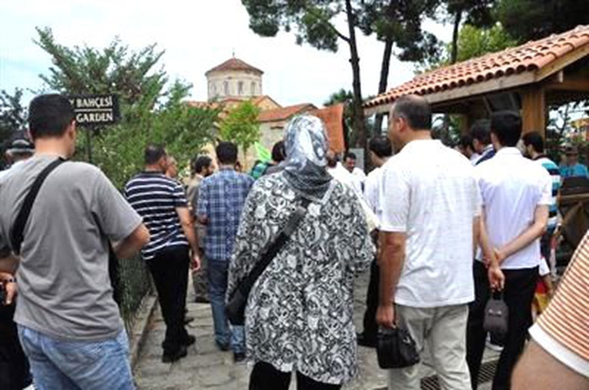 Ayasofya Cami Olsun\' Eylemınde Gerginlik