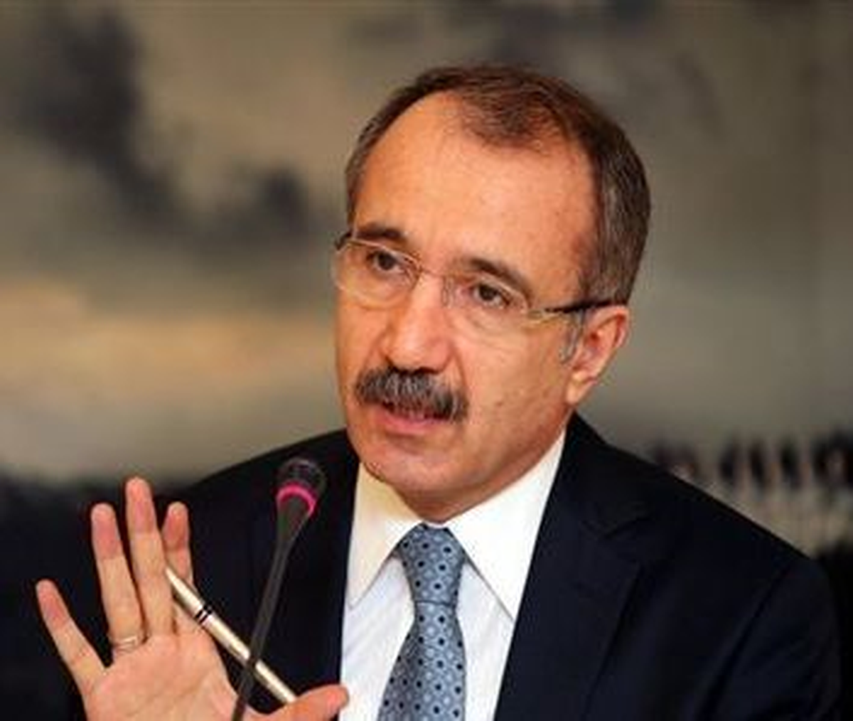 Bakan Dinçer: "66 Ayını Dolduranlara Kayıt Zorunlu"