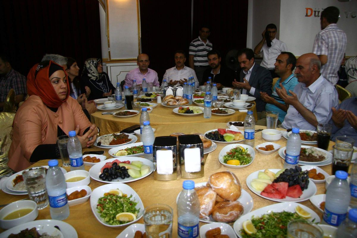 Bakan Şimşek Diyarbakır\'da