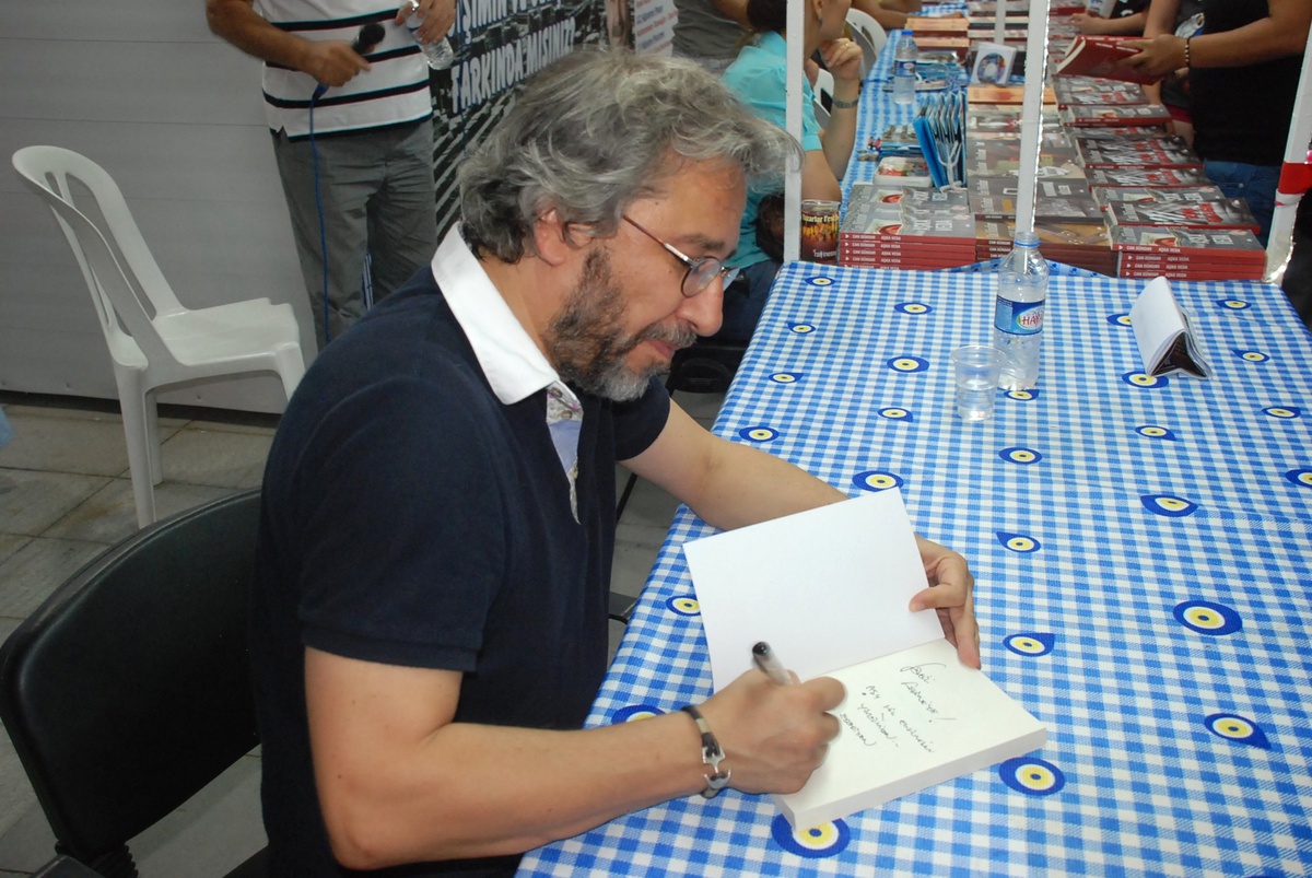 Can Dündar Didim Yazarlar Festivali\'ne Konuk Oldu
