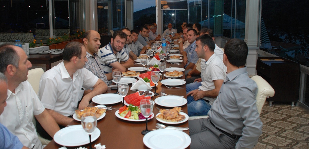 Çarşamba Tso\'dan Salıpazarı ve Ayvacık\'ta İftar Yemeği