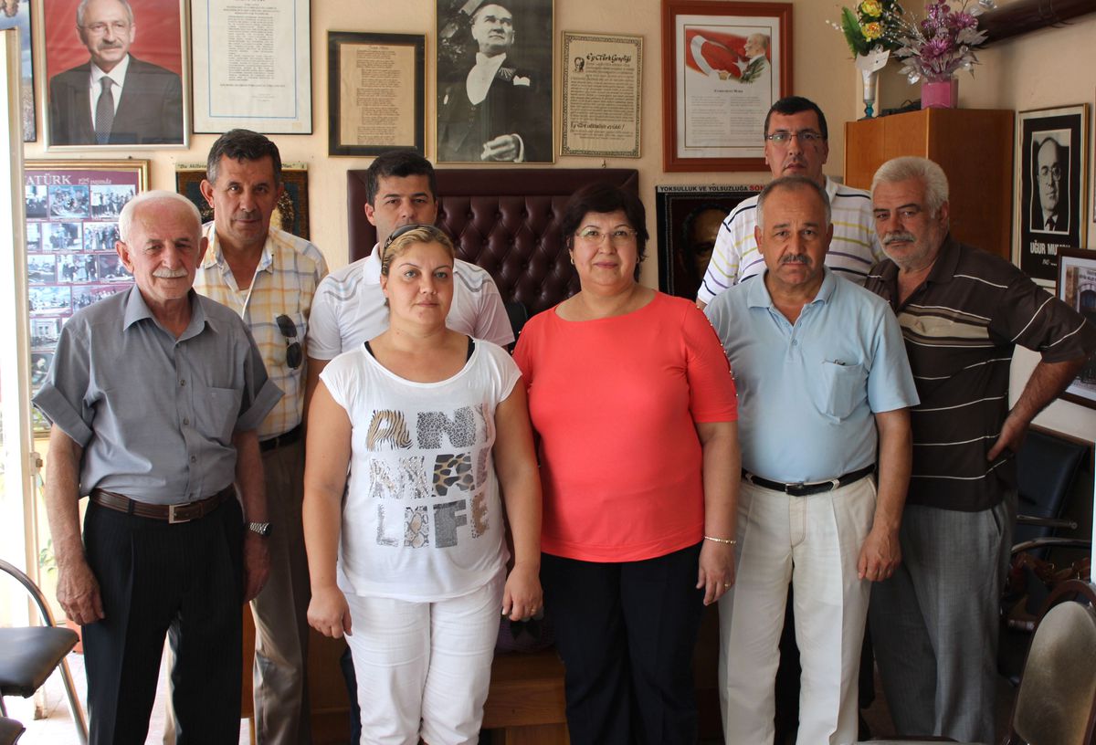 CHP Ödemiş İlçe Başkanı Eriş: "Bayraklarla Birlik Bütünlüğümüzü Bir Kez Daha Hissettirelim"