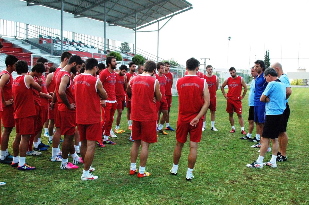 Denizli Belediyespor Kampa Gidiyor
