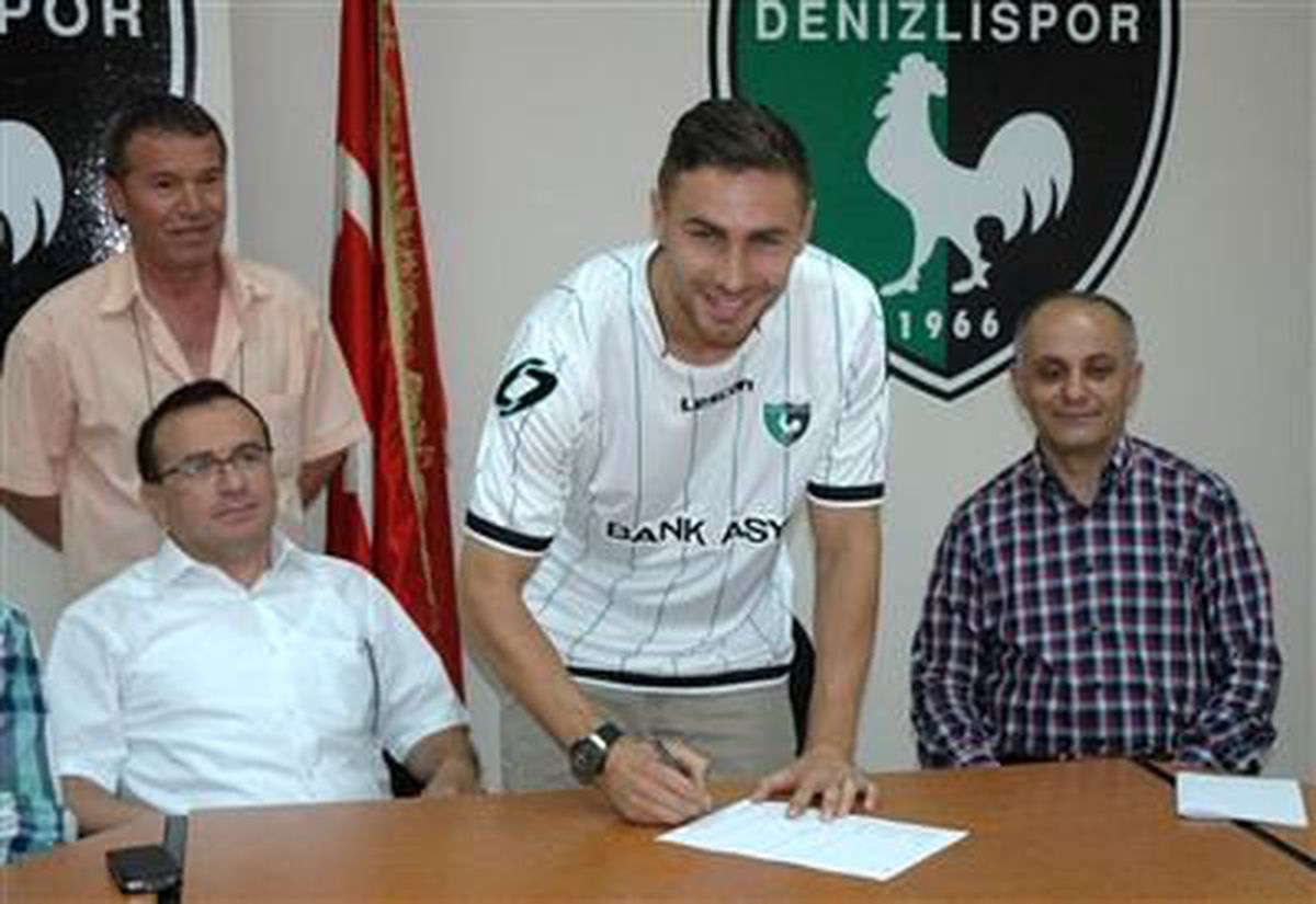 Denizlispor\'da Bajram Fetai İmzaladı