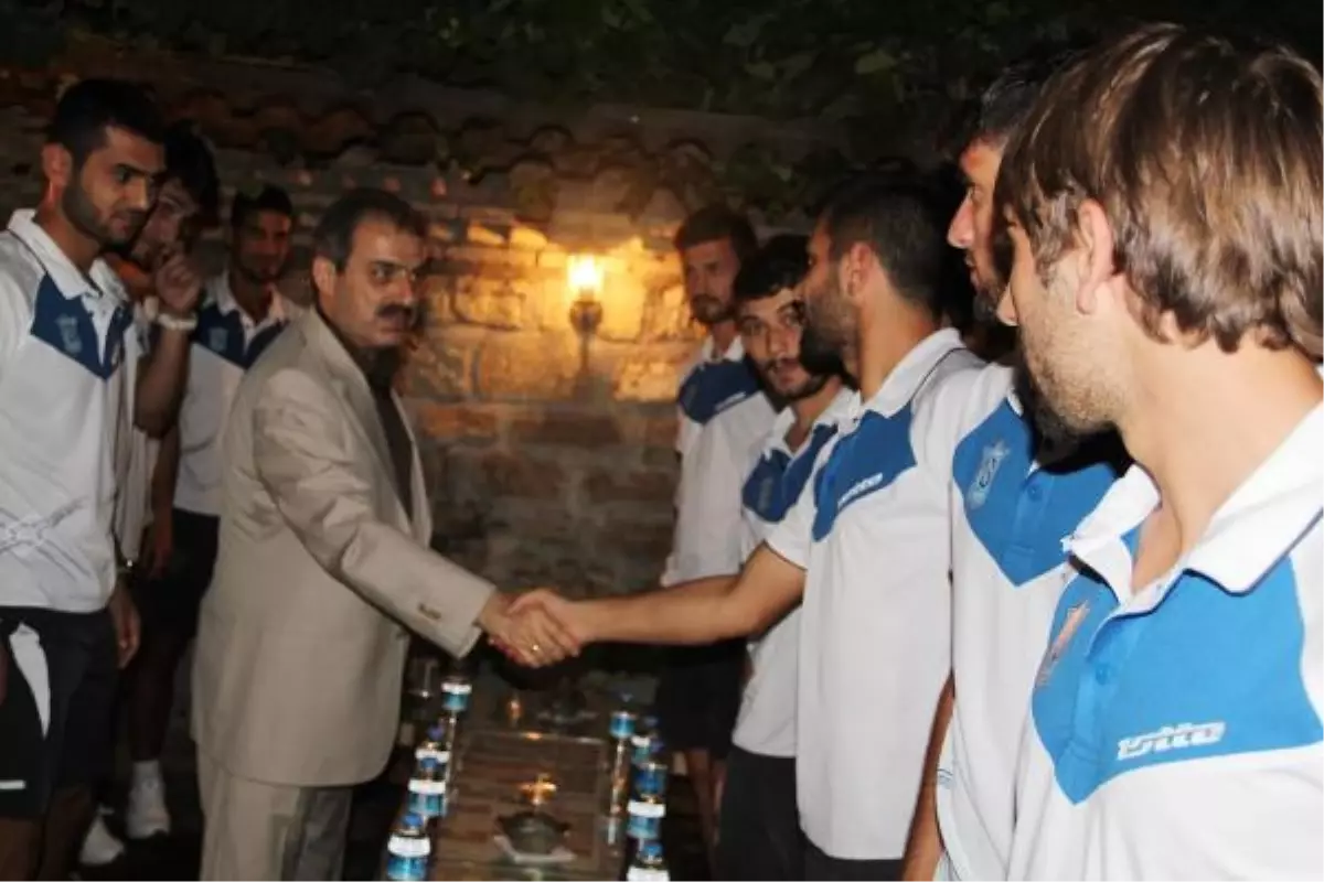 Fenerbahçe Başkanı Aziz Yıldırım Çankırıspor\'un Tesis Açılışına Katılacak