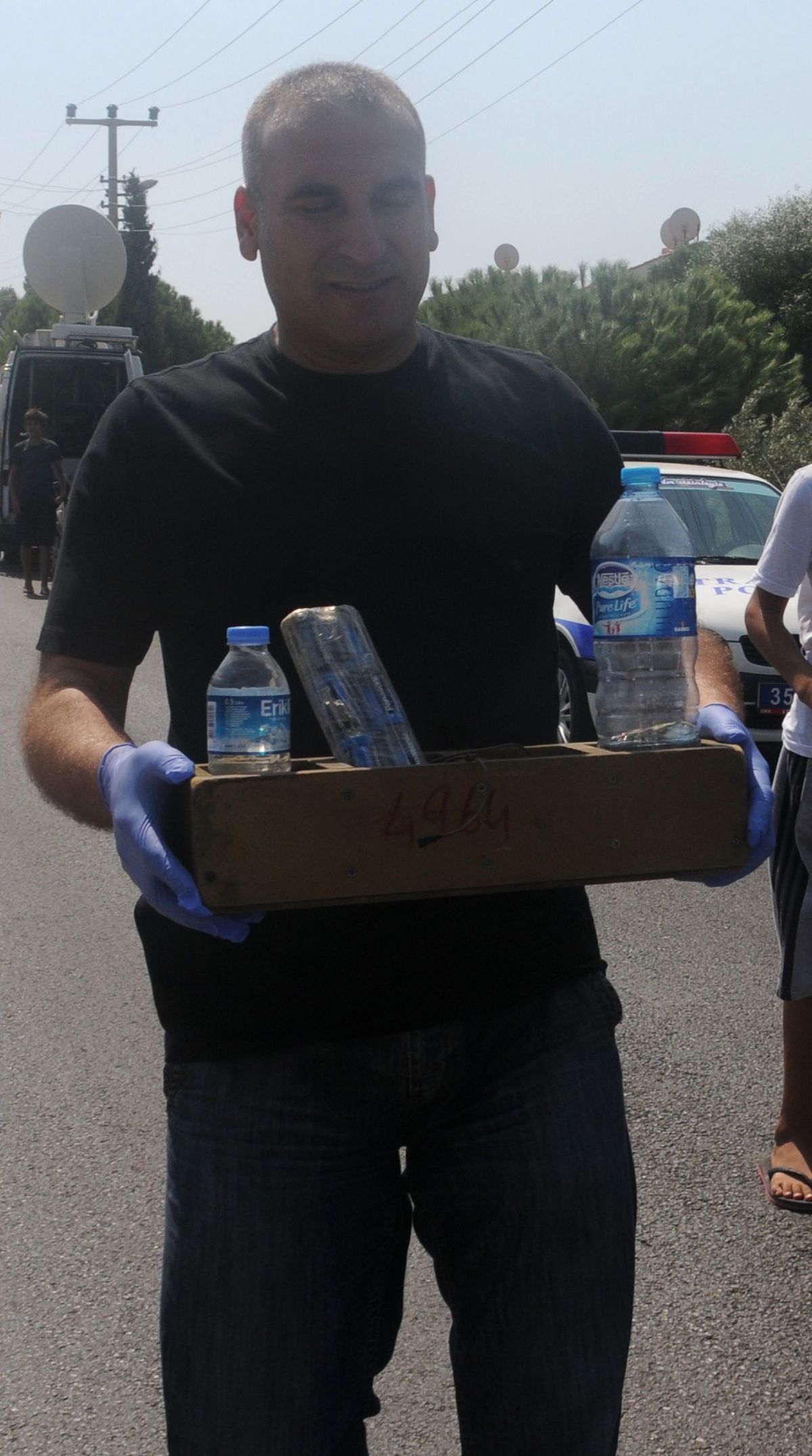 Foça\'daki Hain Saldırıda Kullanılan Bomba Düzeneği Bulundu