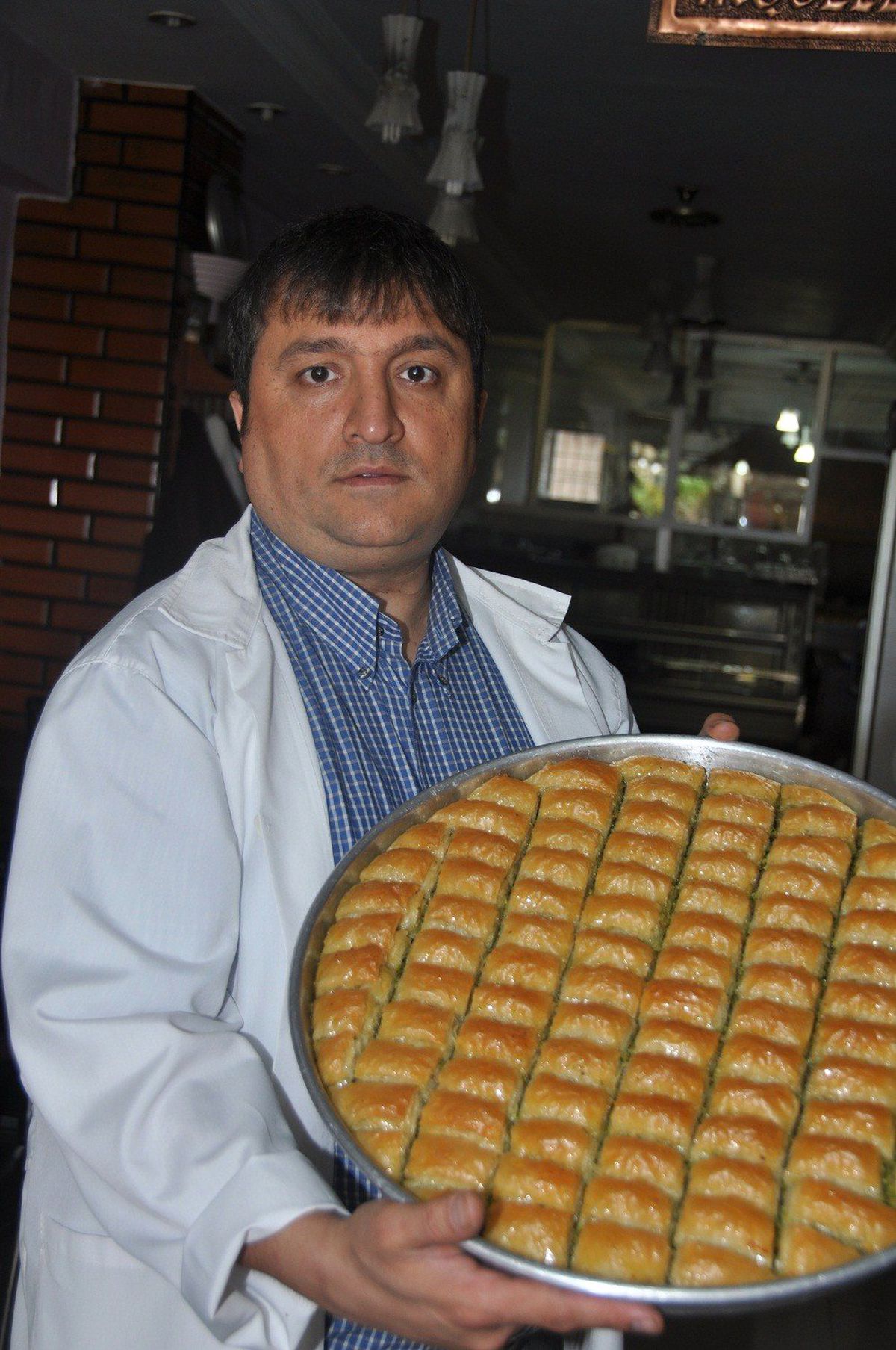 Gaziantepli Baklavacıların Bayram Mesaisi