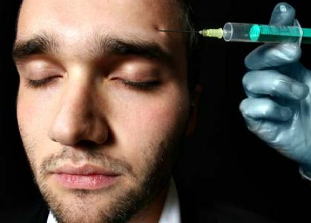 Gerilim Arttı, Botox Patladı