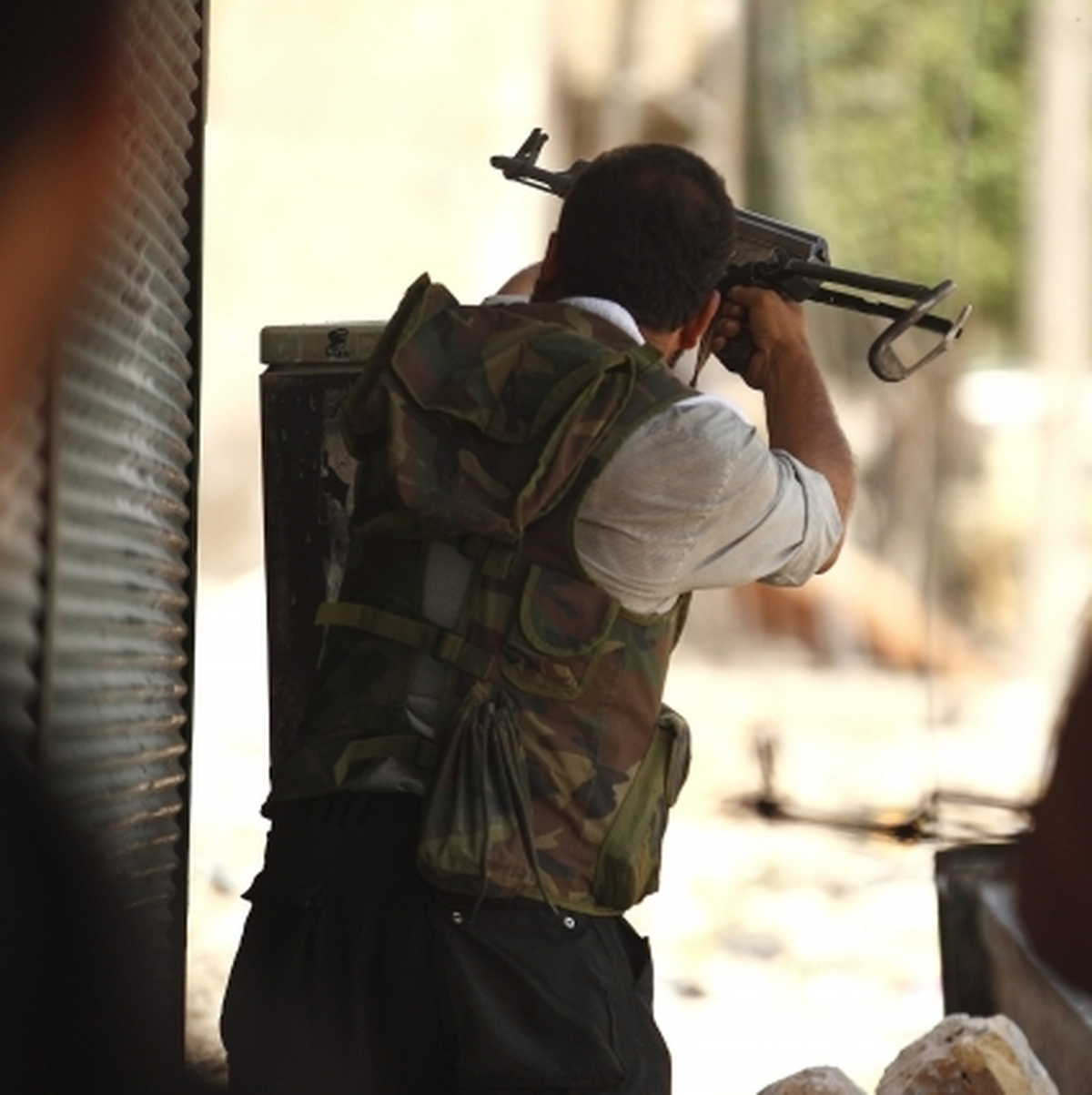 Halep\'te Çatışmalar Selahaddin Bölgesinde Yoğunlaştı