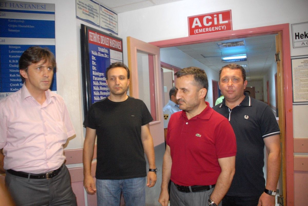 Helikopter Kazasında Hayatını Kaybeden 5 Kişinin Cenazesi Fethiye\'ye Getirildi