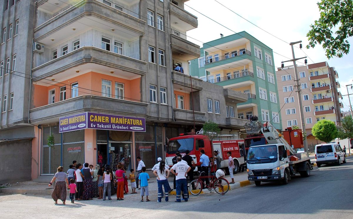 İkamet Yangını Korkuttu