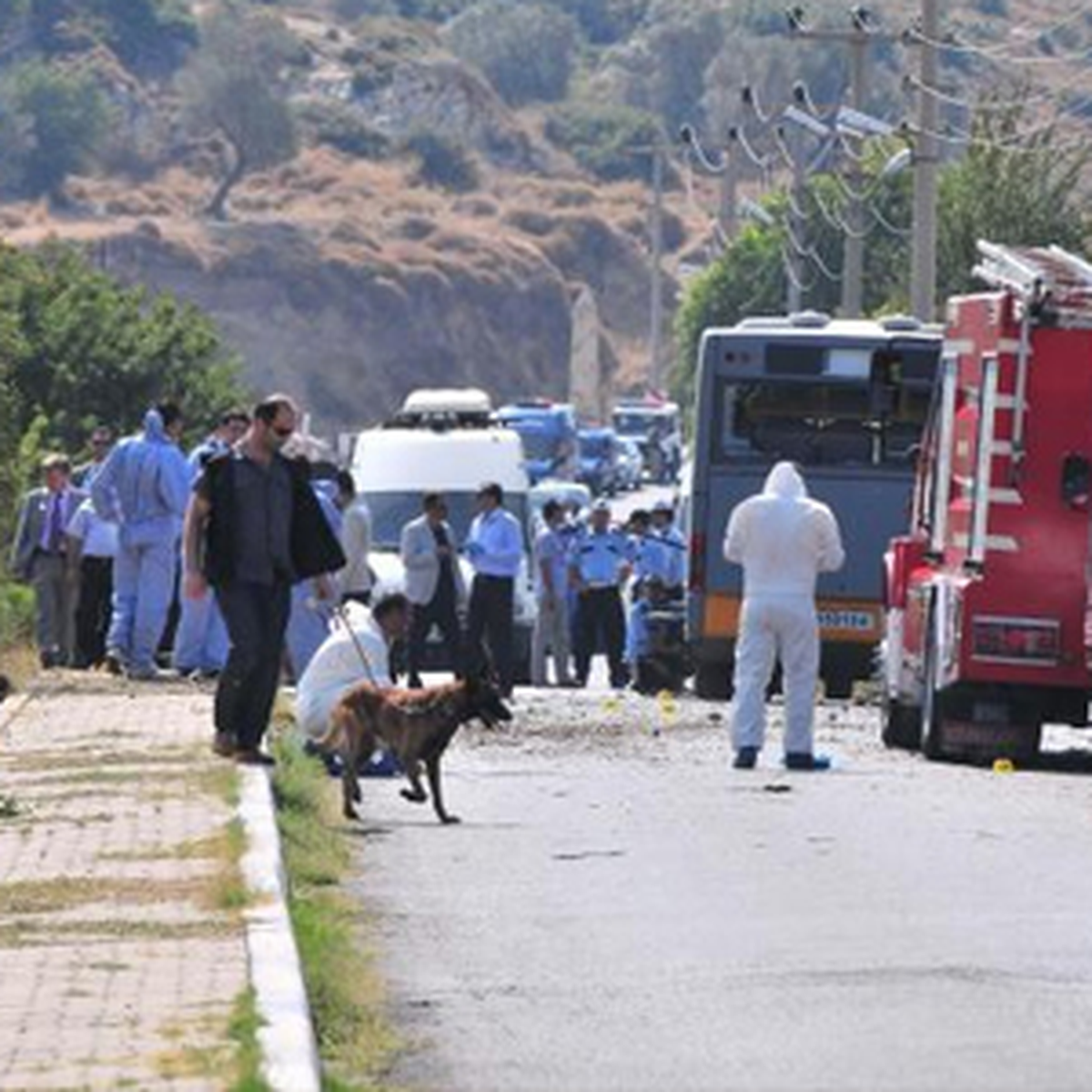 İzmir\'de Bombalı Saldırı: 1 Şehit