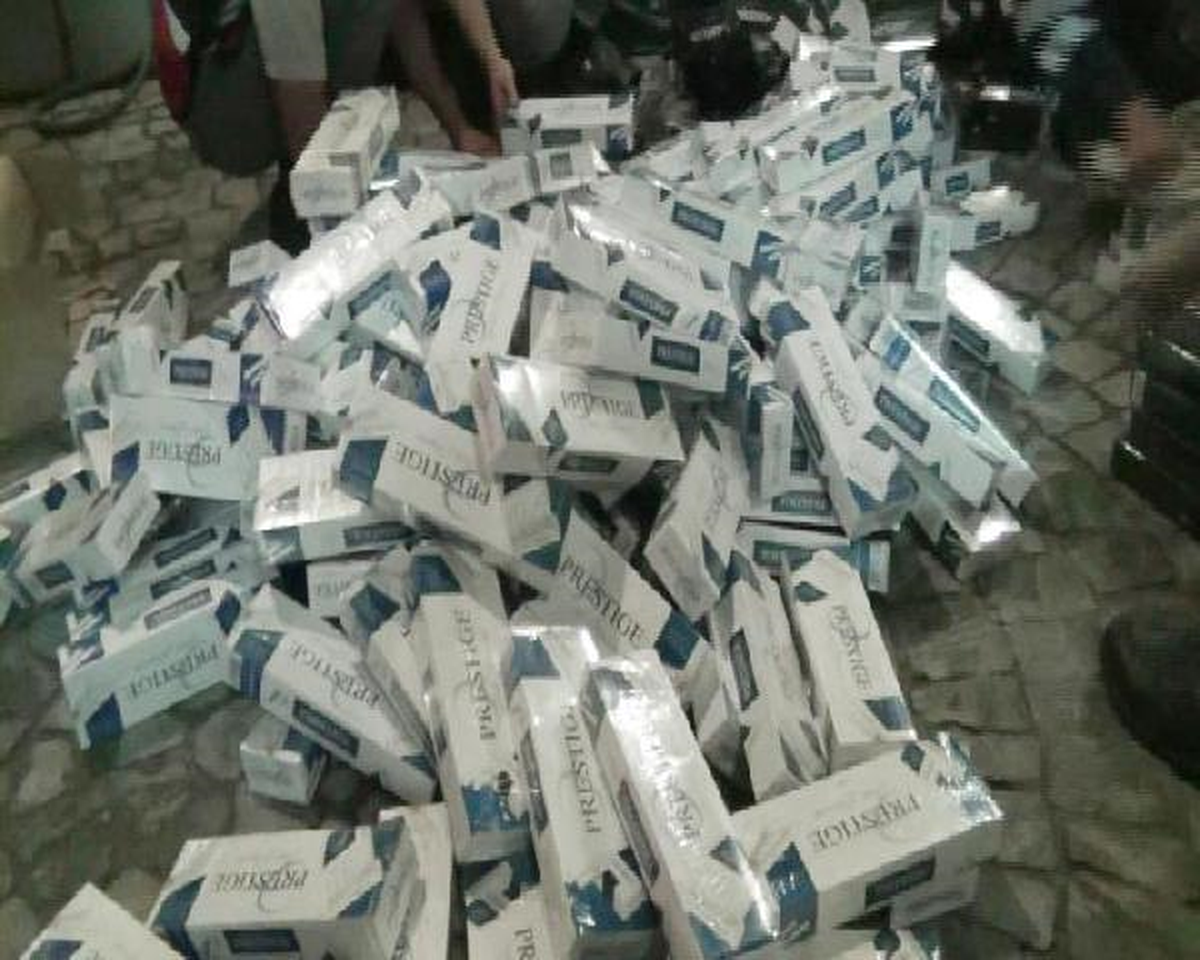 Karapınar\'da 3 Yolcu Otobüsünde 5 Bin 230 Paket Kaçak Sigara Ele Geçirildi