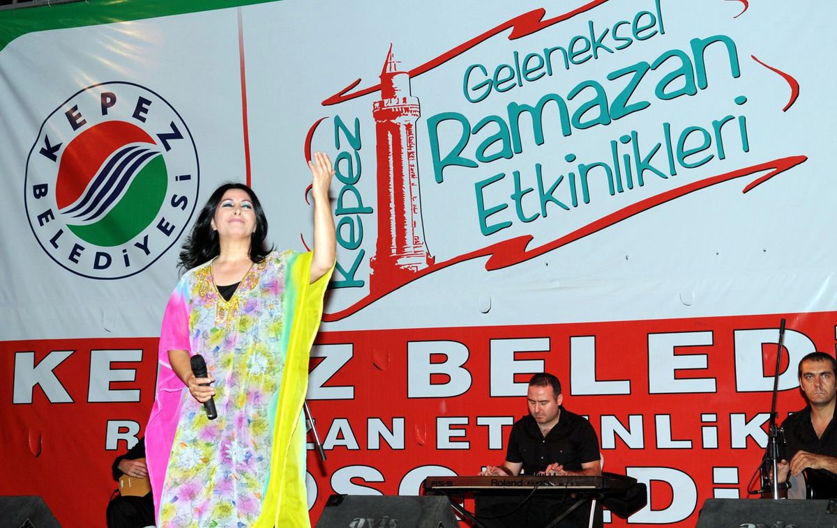 Kepez\'de Nuray Hafiftaş Konseri