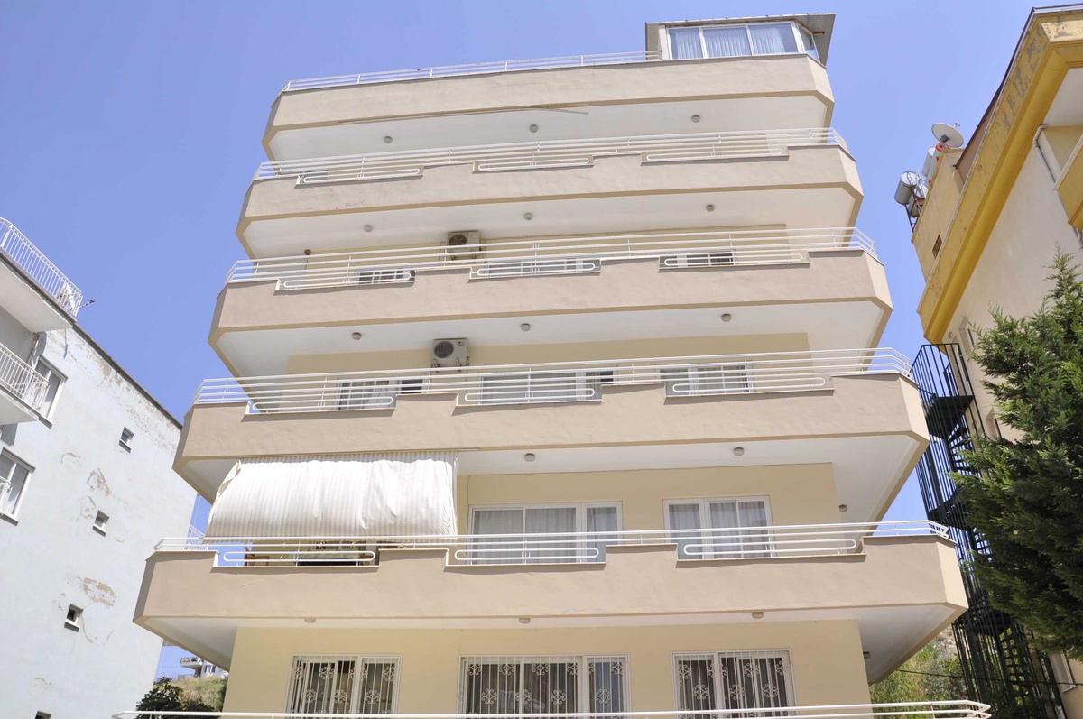 Kuşadası\'nda İki Ayrı İntihar Vakası