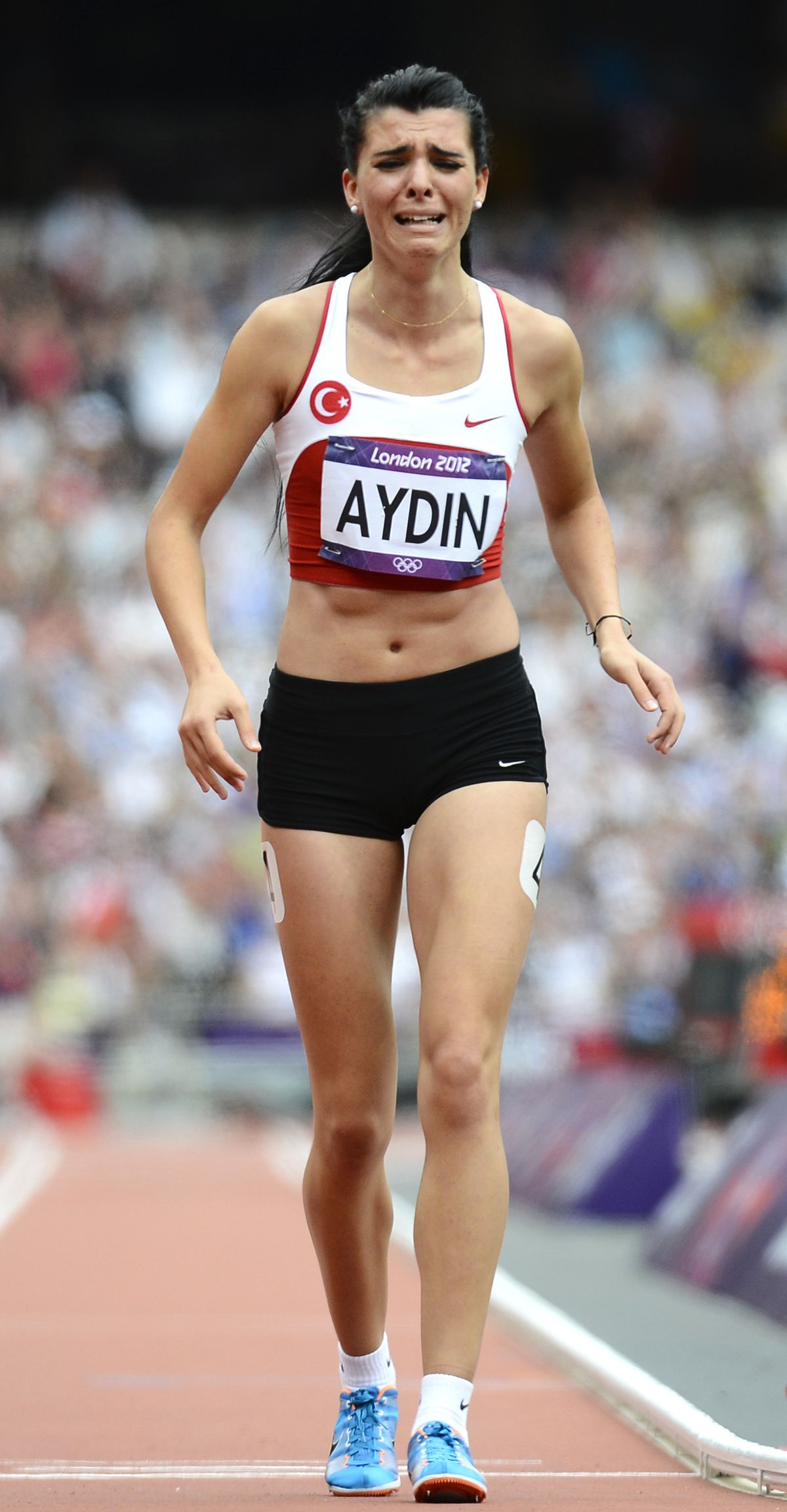 Merve Türkiye\'yi Ağlattı