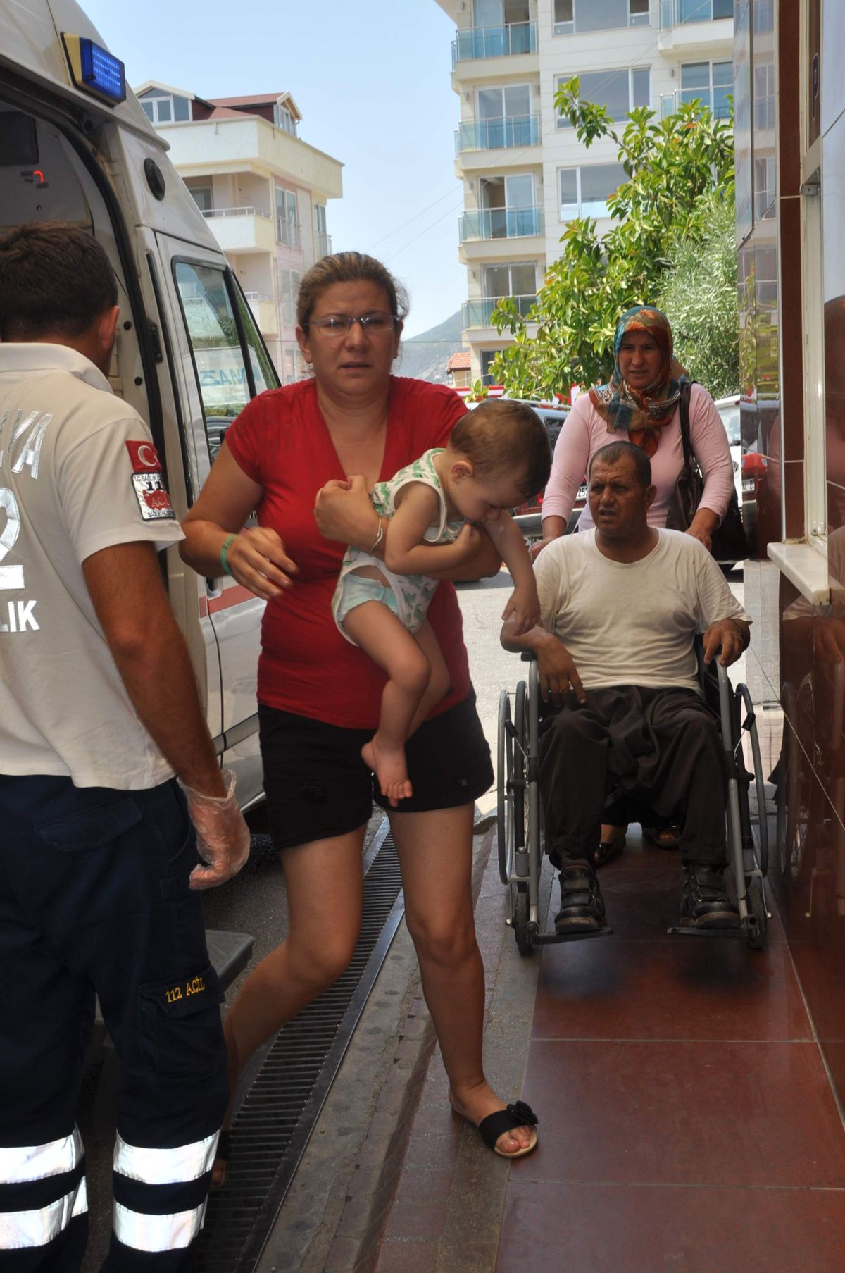 Nohut Yemek Borusuna Takıldı