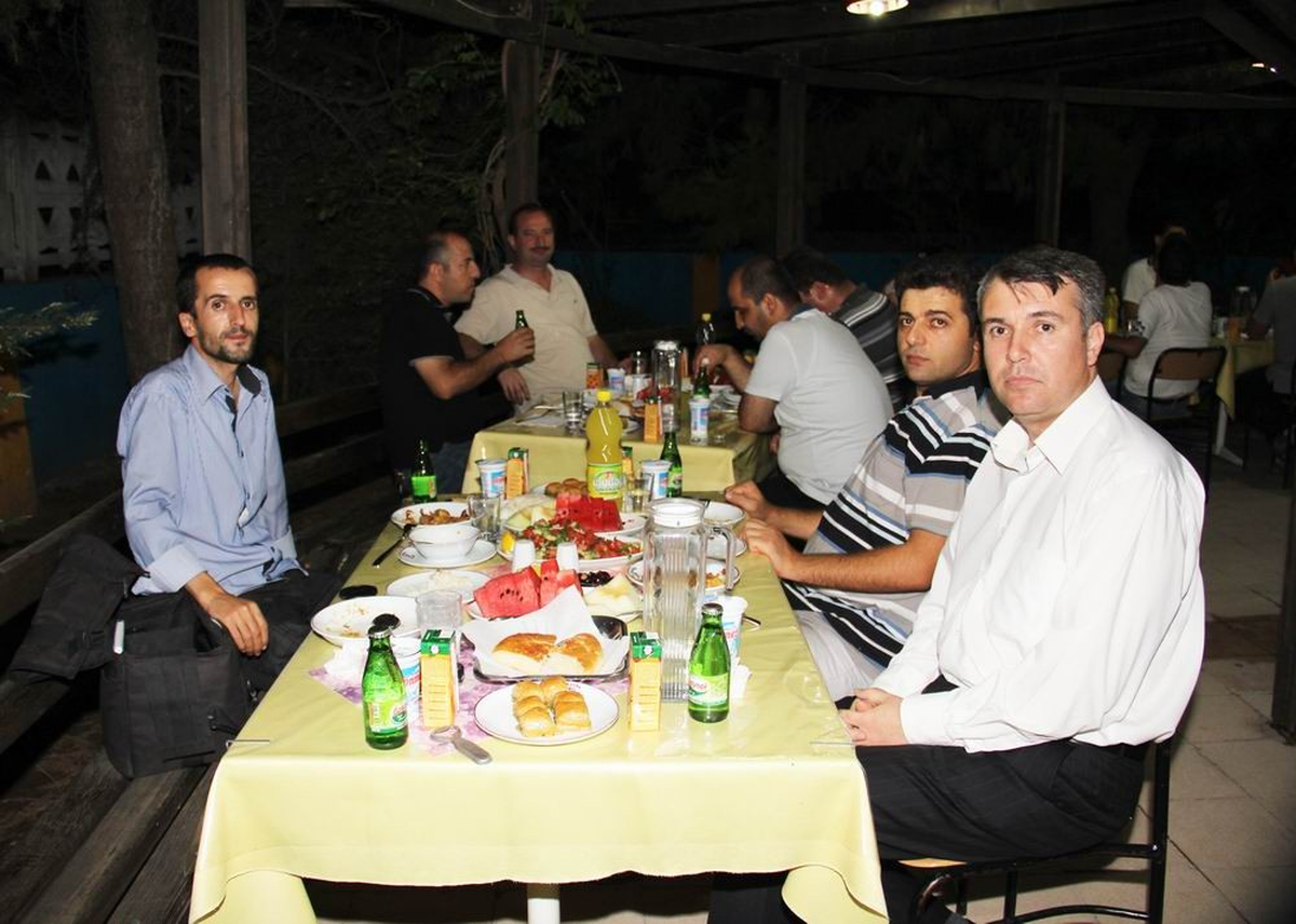 Özcan Koleji\'nden Basına Özel İftar Yemeği
