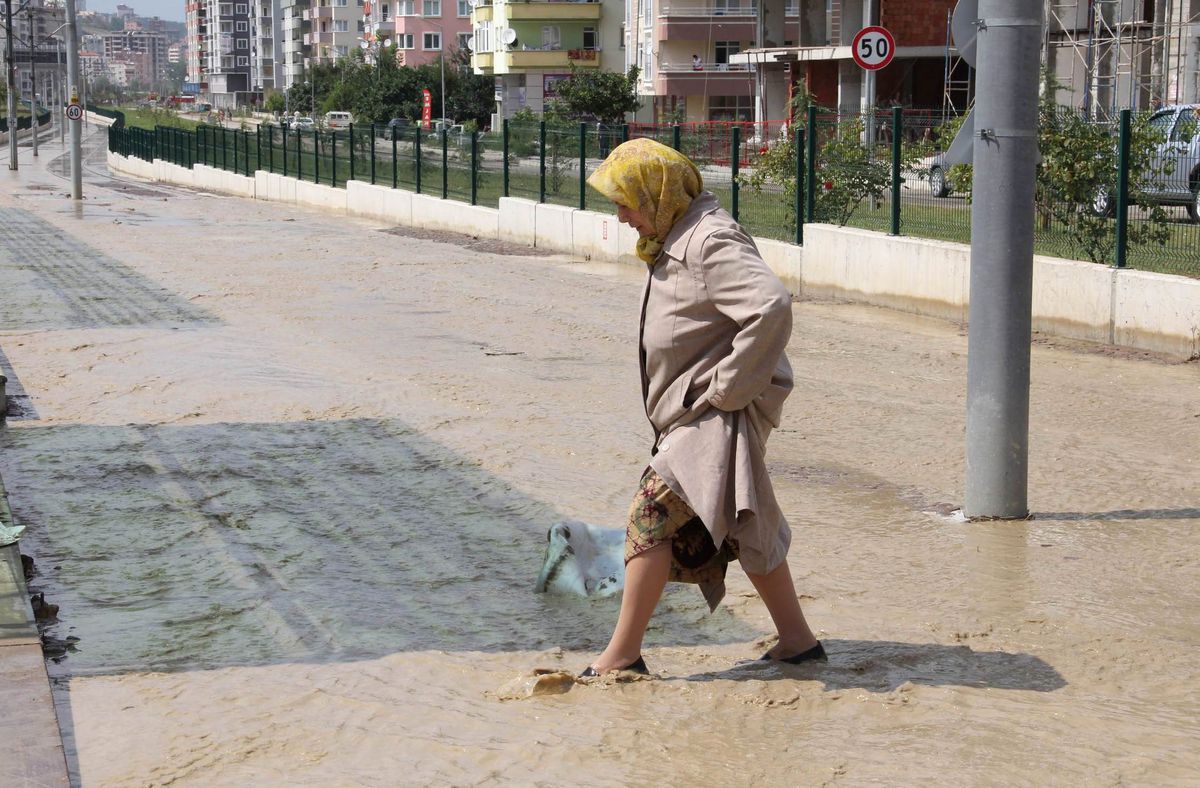 Samsun\'da Her Gün Yeni Bir Sel Oluyor