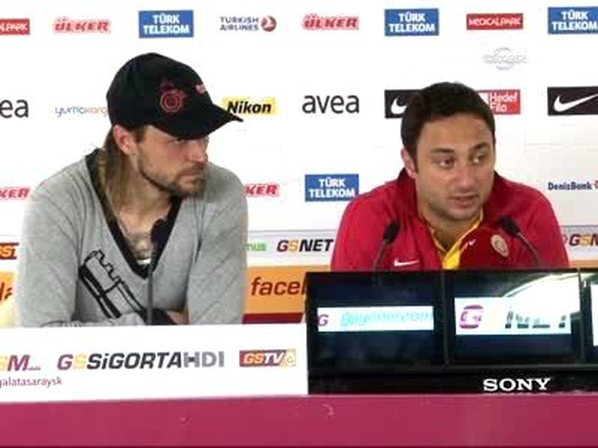Ujfalusi: "Fenerbahçe Maçı Öncesi Güzel Bir Galibiyet Aldık"