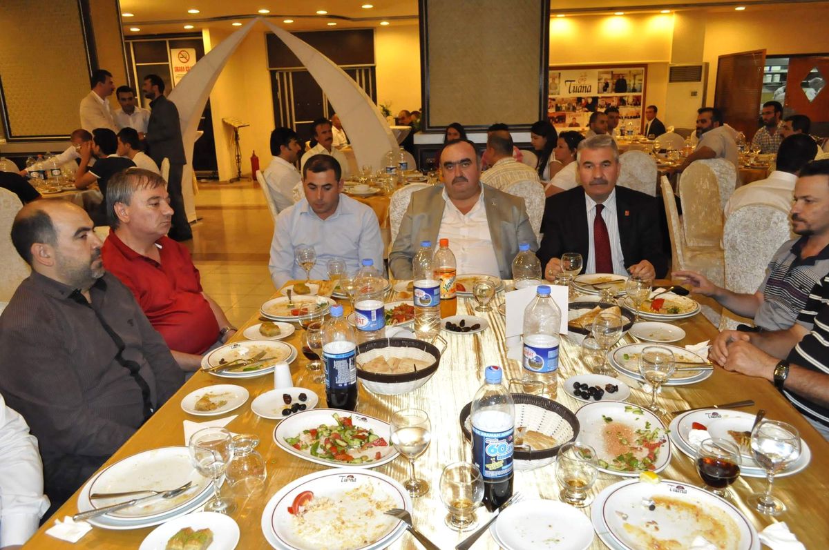 Ülkü Ocakları İftarda Bir Araya Geldi