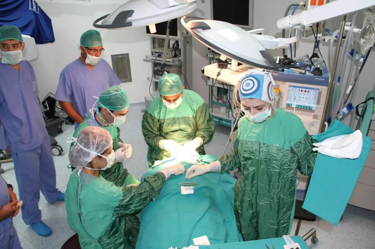 Yozgat Bozok Üniversitesi Tıp Fakültesi Hastanesi İl Dışına Yapılan Hasta Sevklerini Düşürdü