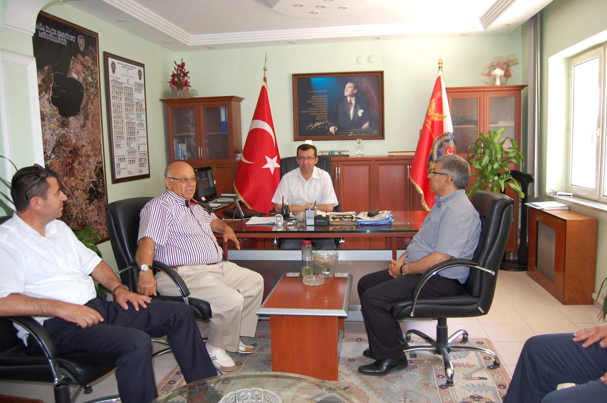 Aliağa\'nın Güvenliği Artık Hasan Tuğan\'dan Sorulacak