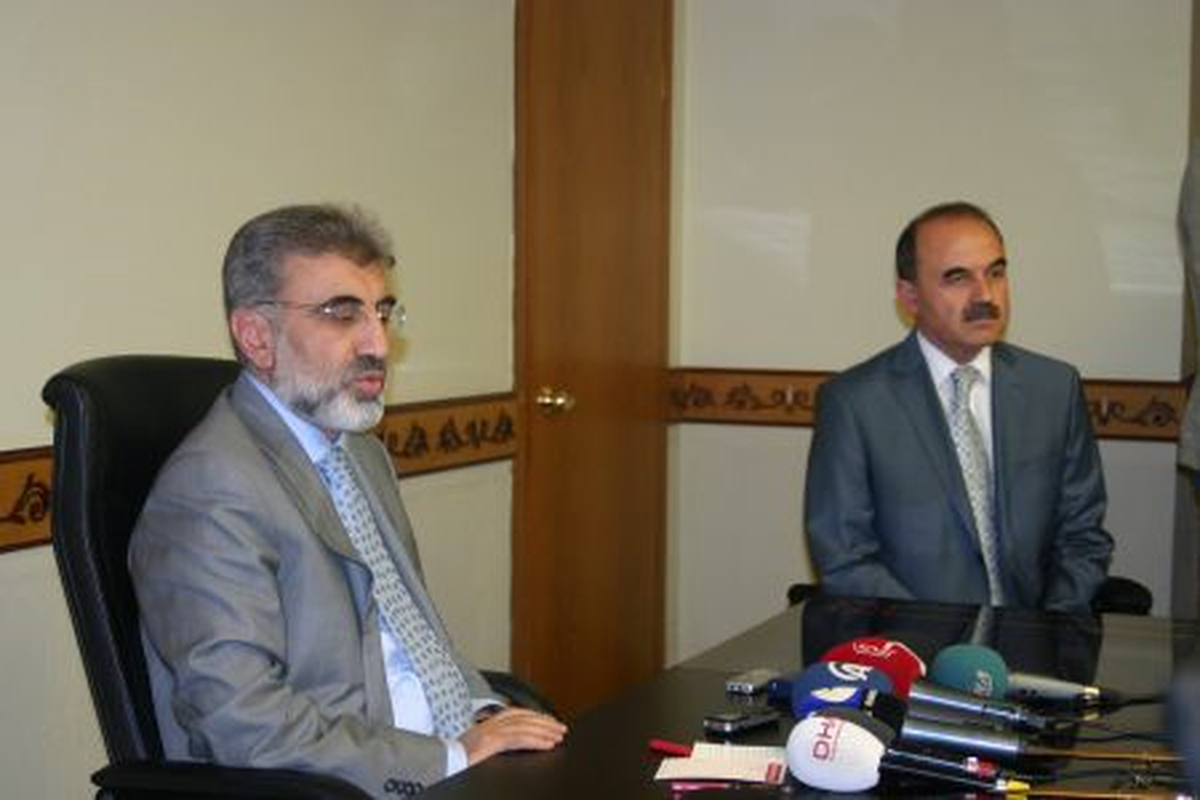 Bakan Taner Yıldız Elazığ\'da