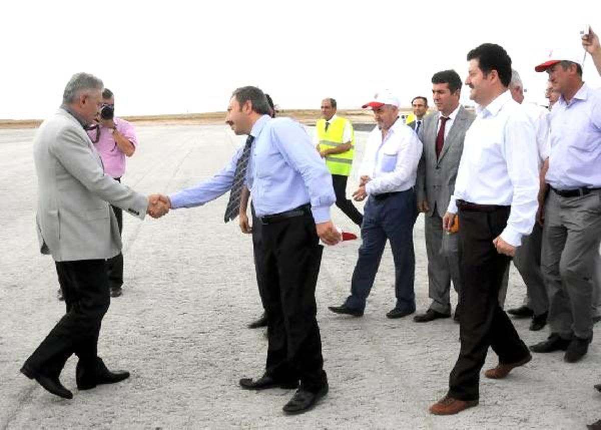 Bakan Yıldırım: Zafer Havaalanı 29 Ekim 2012\'de Hizmete Girecek