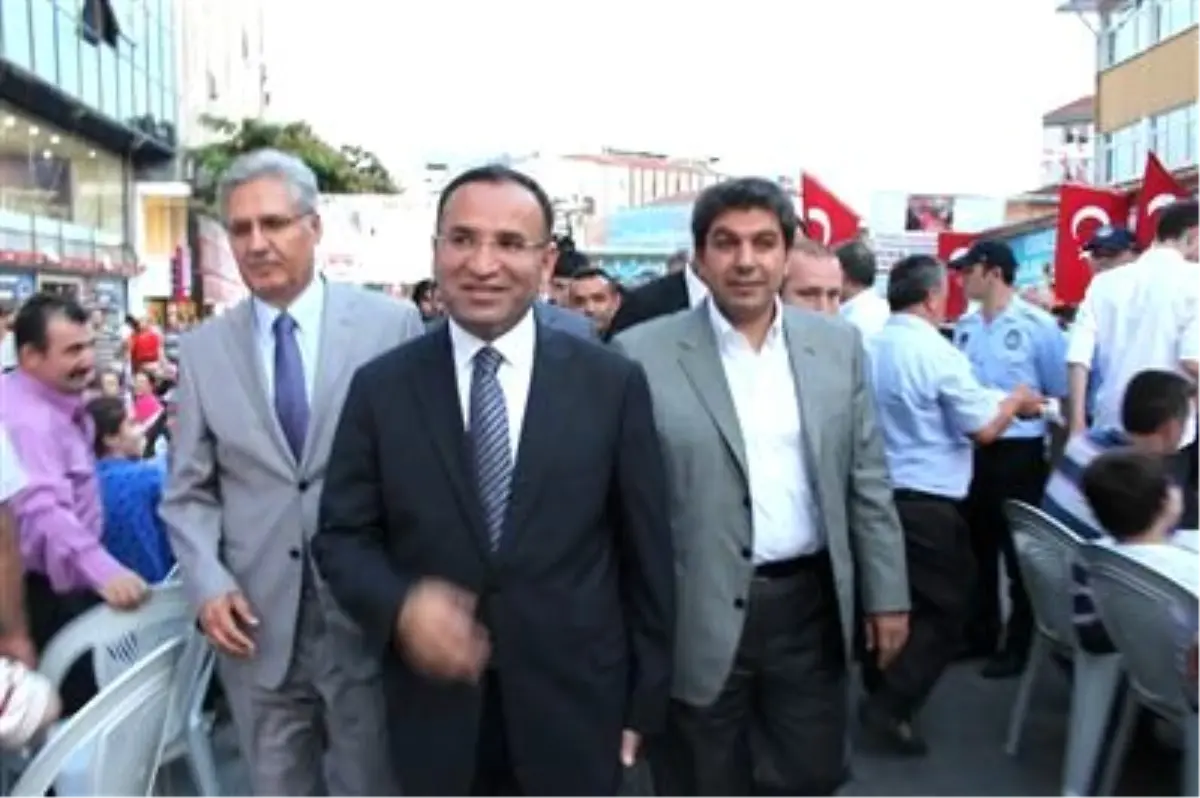 Başbakan Yardımcısı Bozdağ Kosova\'ya Gidiyor