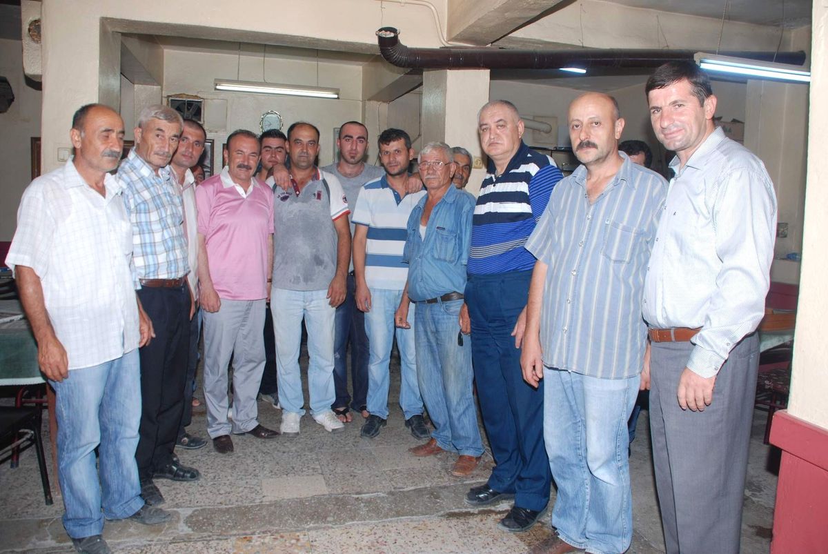 Başkan Doğan, "Şovmen Değil Halkın Hizmetkarıyız"