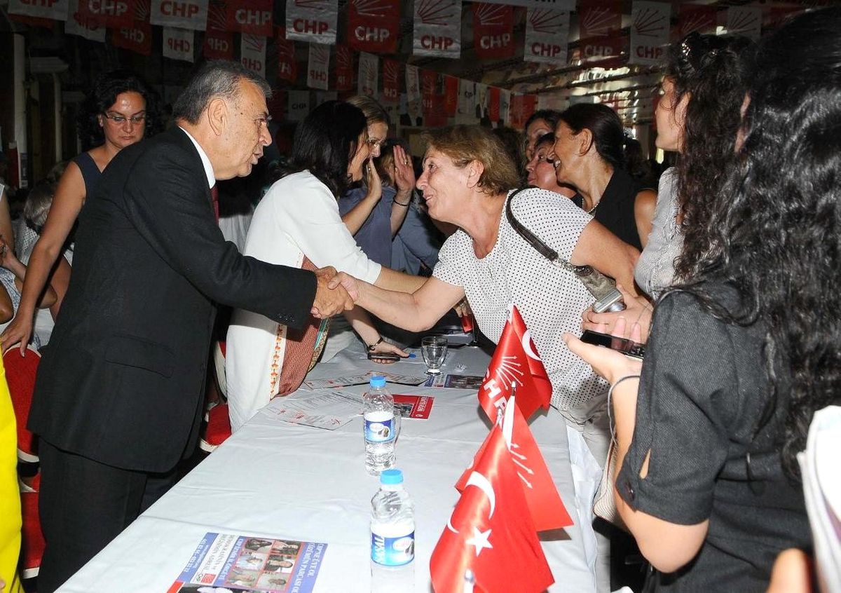 Başkan Kocaoğlu Halkapınar\'daki Arazilerinin Habersiz Satışına Tepki Gösterdi