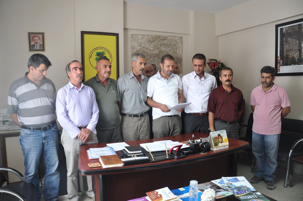 BDP Belediye Meclis Üyelerinden Basın Açıklaması