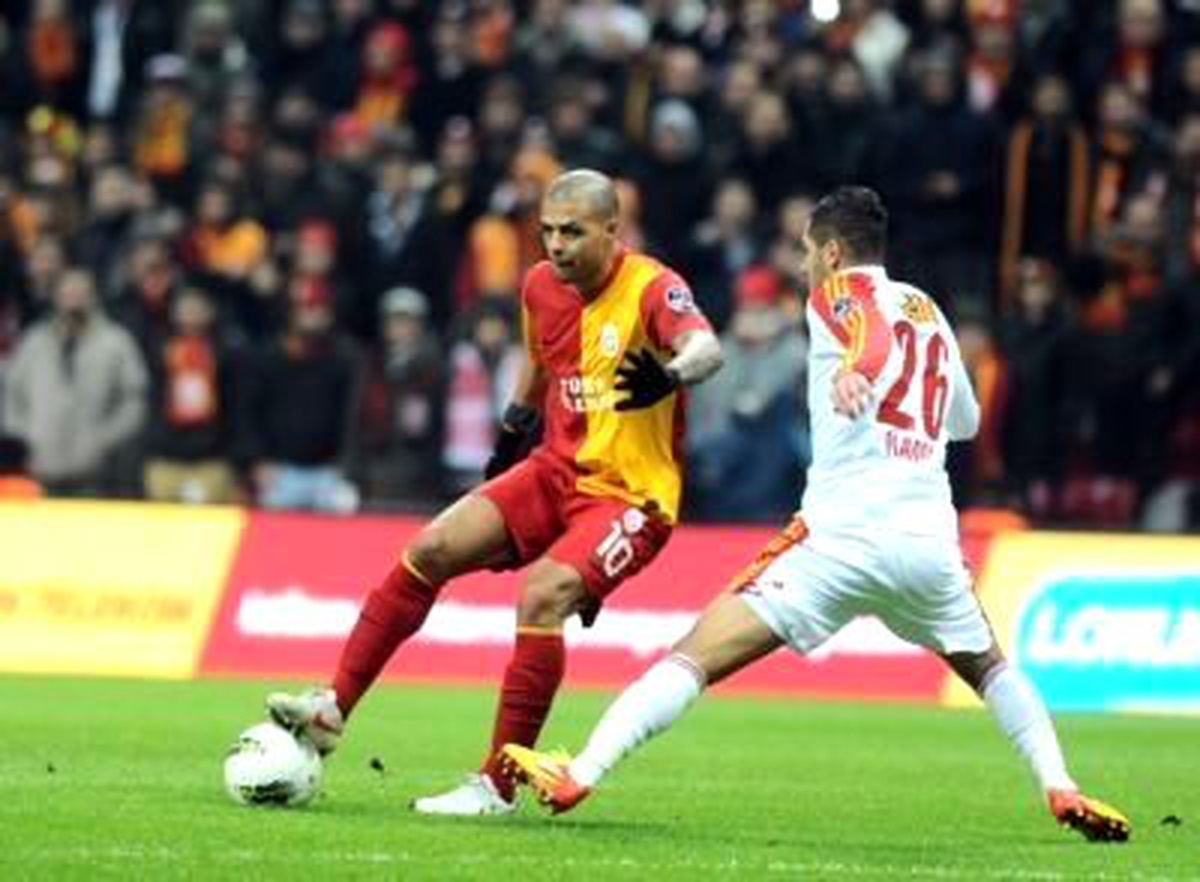 Brezilyalı Futbolcu Melo 1 Yıl Daha GS\'de Oynayacak