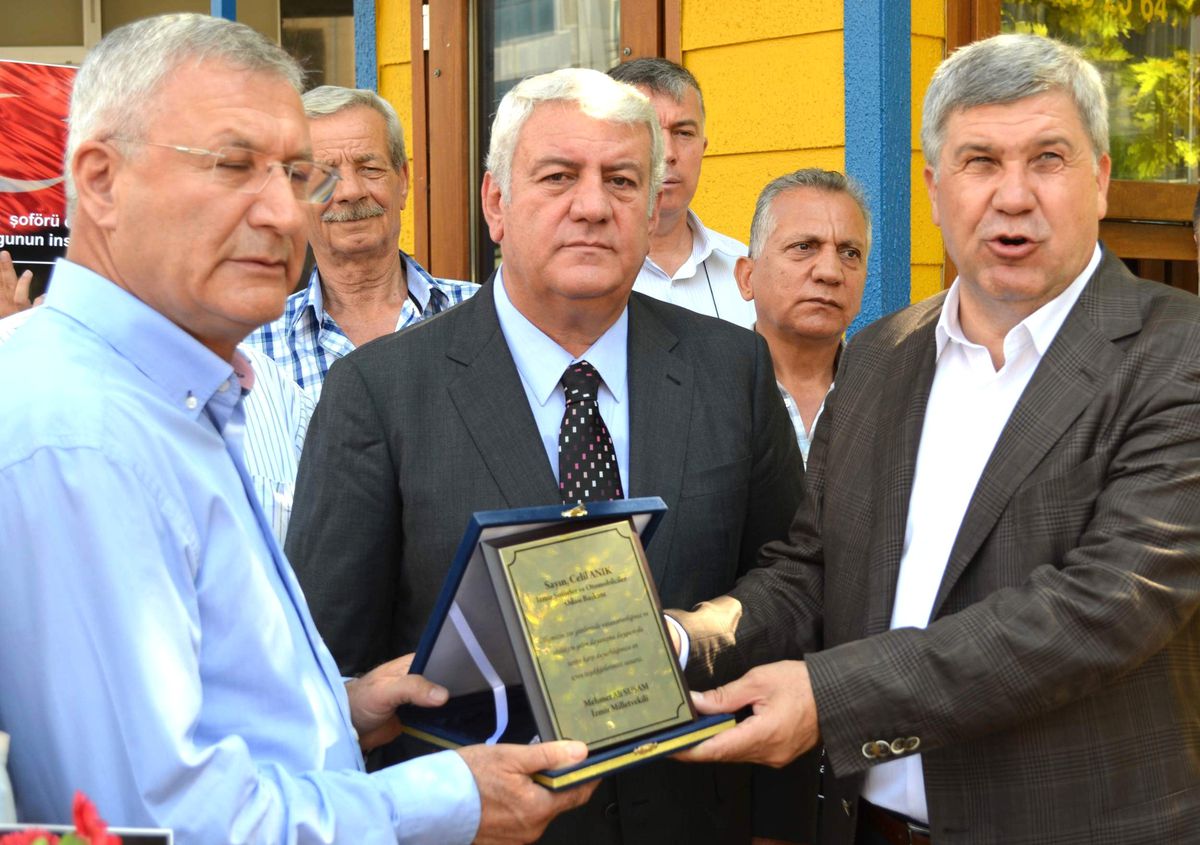 CHP Milletvekilinden Taksicilere Teşekkür