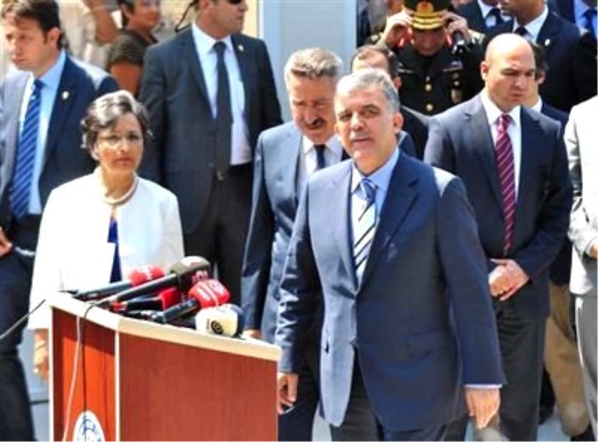 Cumhurbaşkanı Gül, İzmir\'de