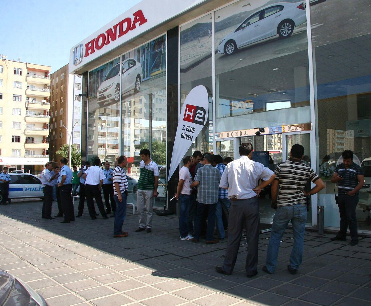Diyarbakır\'da Alacak Verecek Kavgası