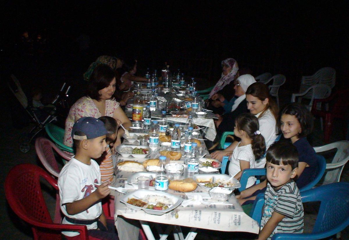Doğanşehir\'de Şehit Aileleri İftar Yemeğinde Buluştu