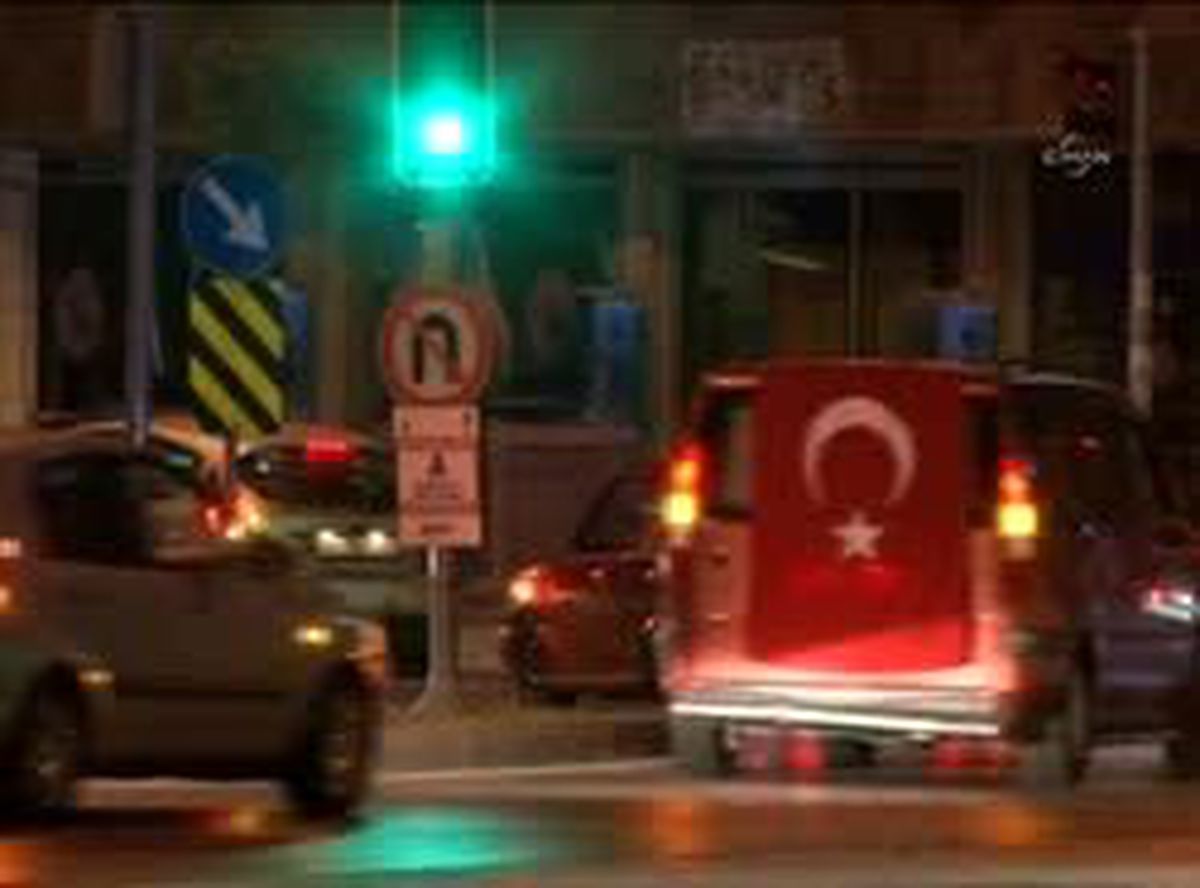 İzmir Askerine Sahip Çıktı