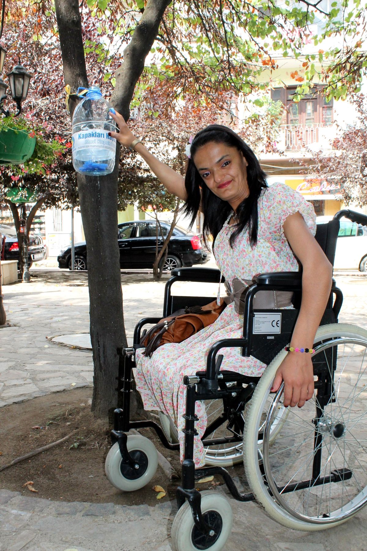 Mavi Kapaklarla Gelen Özgürlük