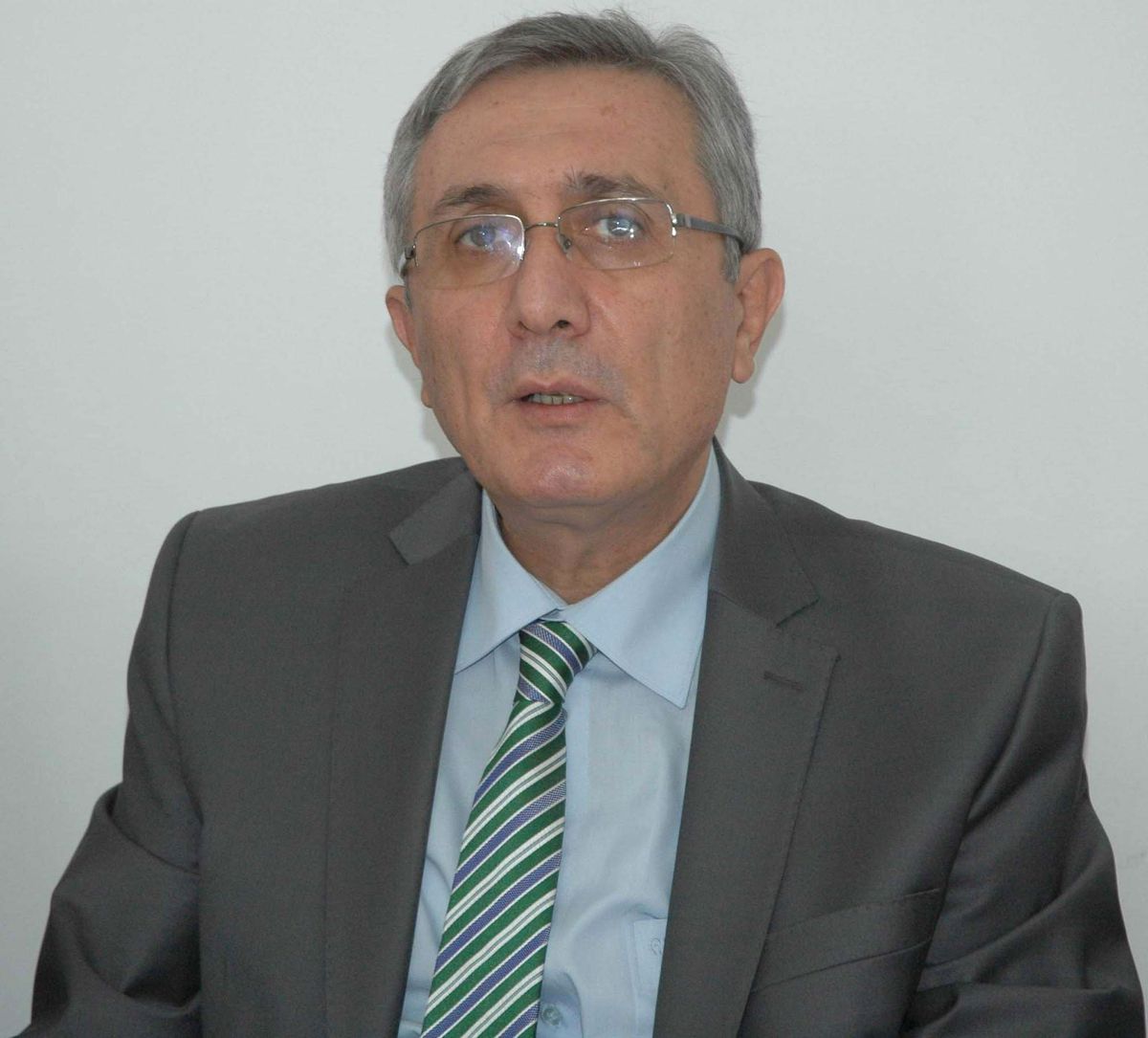 MHP, CHP\'nin 3 Gruba Ayrıldığını İdda Etti