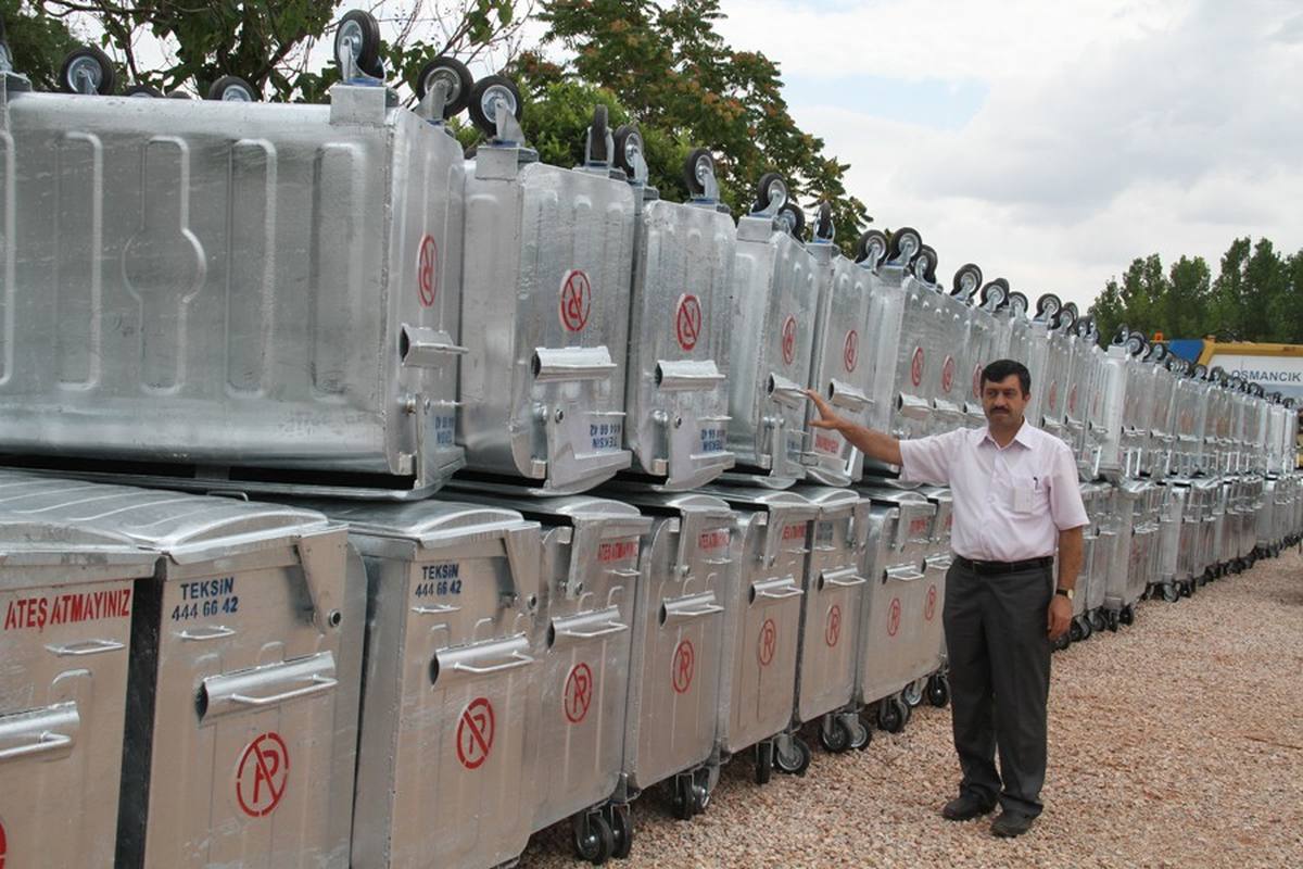 Osmancık Belediyesi Çöp Konteynırı Aldı