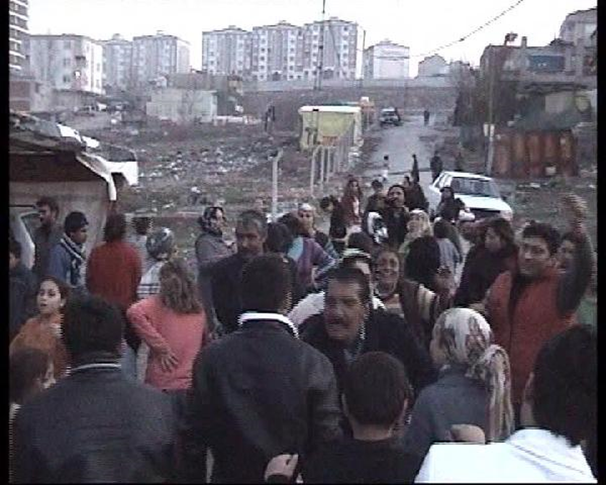 Şehit Er Özkan Ateşli Askere Böyle Uğurlanmıştı