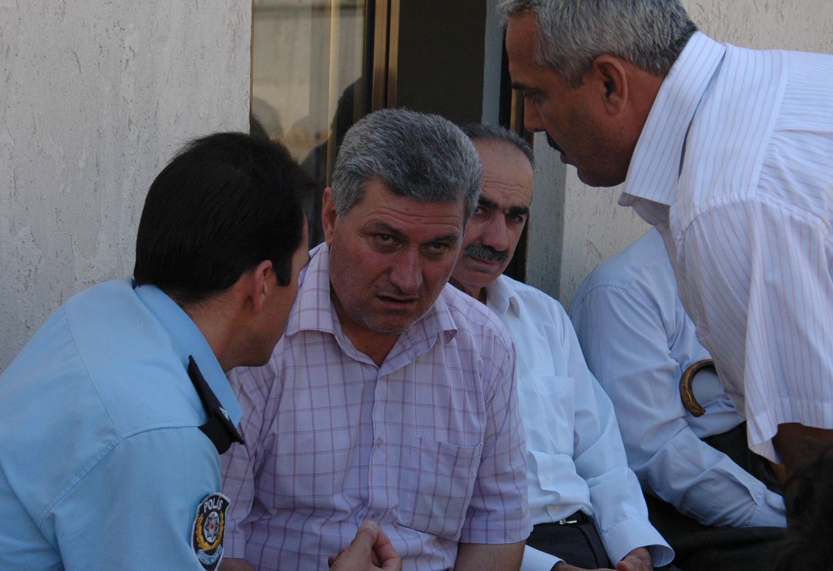 Şehit Polisin Baba Ocağına Ateş Düştü