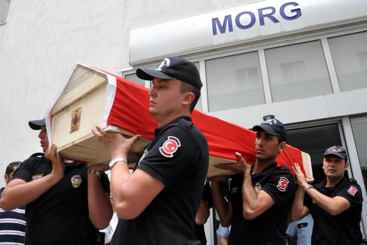 Sigara Kaçakçıları Polisle Çatıştı: 1 Şehit (2)